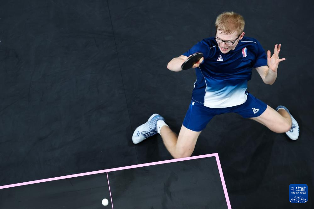 暗示着两人 暗示着两人